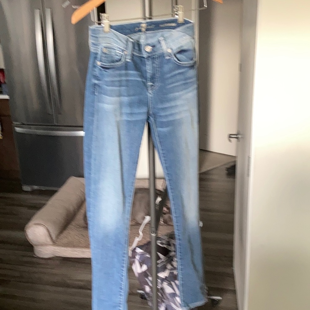 Women’s jeans